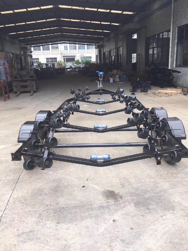 双轴拖船车架